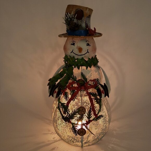 Metal Christmas Smiling Snowman Holding Wreath Bird on Hat Votive Candle Decor - Picture 8 of 11